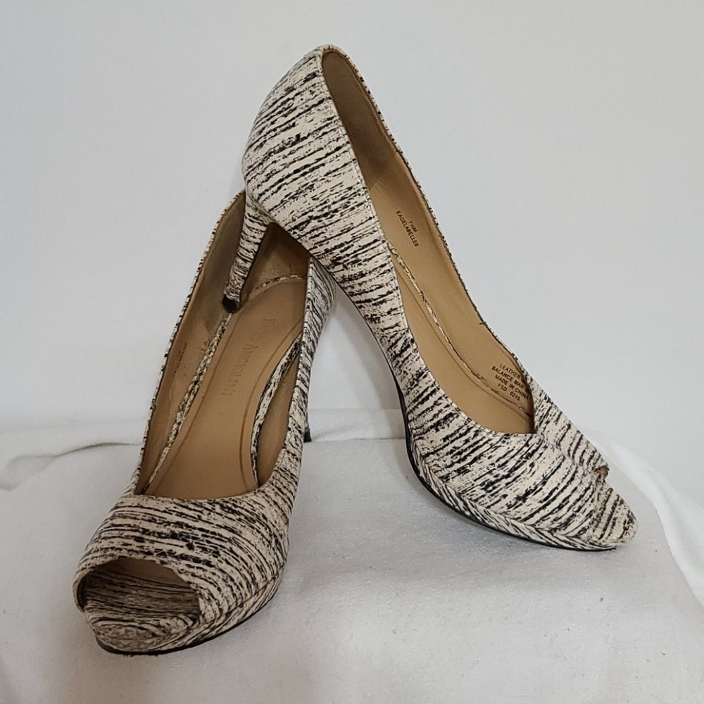 Enzo Angiolini peep toe pumps‎ size 7 1/2